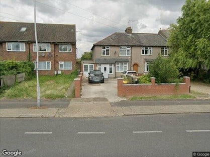 5 Bed Semi-Detached House, Wood End Green Road, UB3