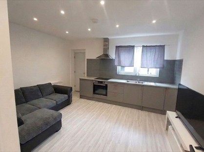 1 Bed Flat, London Road, CR7