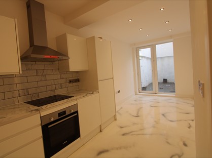 1 Bed Flat, Leigham Court Road, SW16