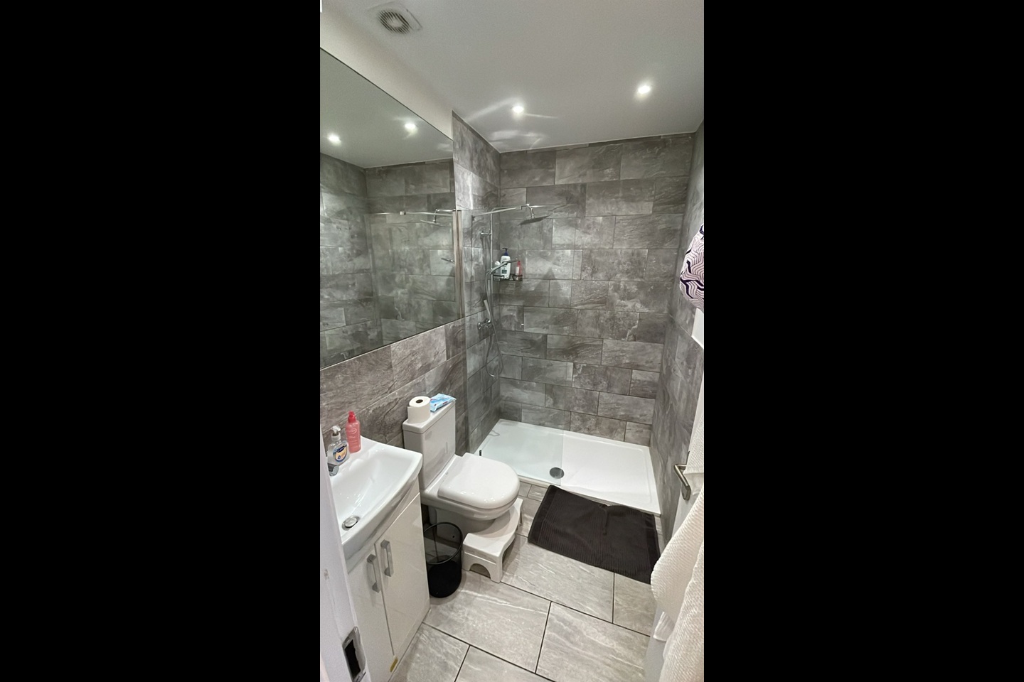 Studio Flat, Bell Street, NW1 photo 2