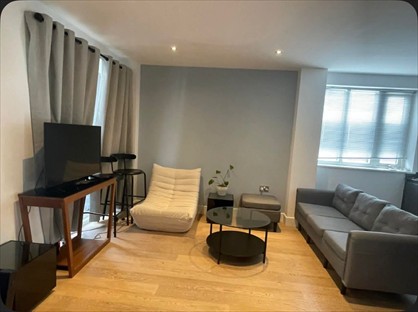 2 Bed Flat, Deptford Bridge, SE8