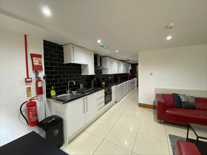 7 bed room for rent in Room in a Shared House, Tulketh Crescent, PR2