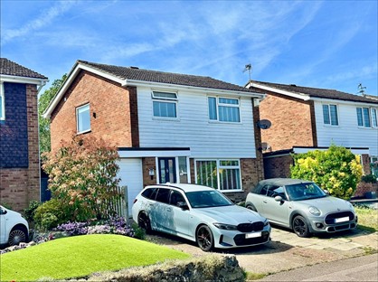 3 Bed Detached House, Mallings Lane, ME14