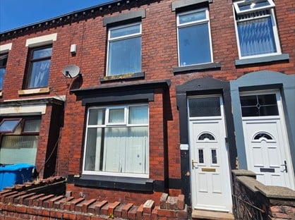 3 Bed Terraced House, Redgrave Street, OL4