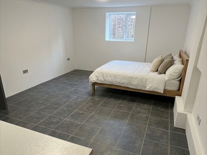 Studio Flat, High Road, NW10