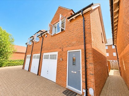 2 Bed Detached House, Selwyn Road, SN25