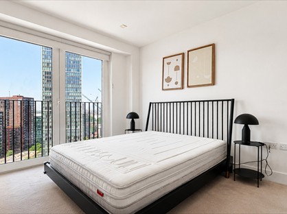 1 Bed Flat, Exchange Gardens, SW8