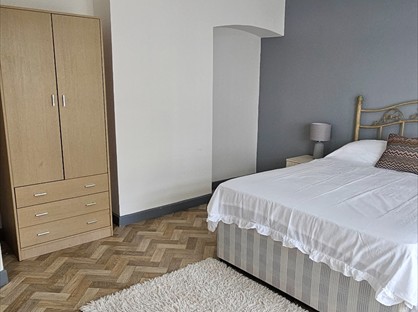 Room in a Shared House, Manor Road, B33