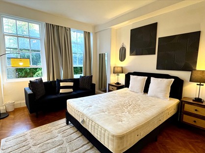 4 Bed Flat, Queensway, W2