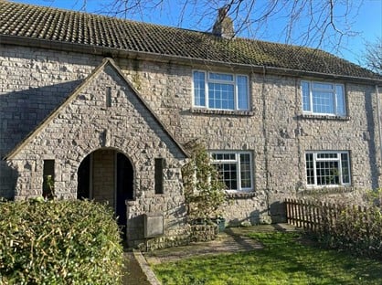 3 Bed Terraced House, South Annings, DT6