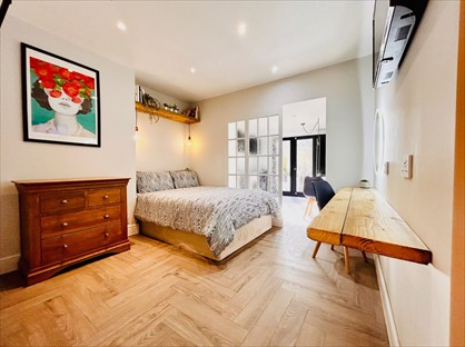 1 Bed Flat, Horn Lane, W3