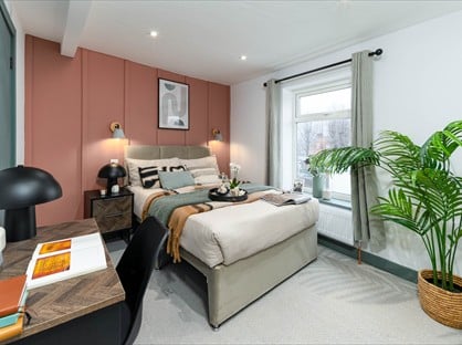 Room in a Shared House, Townend Street, SK14