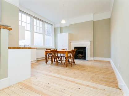 Studio Flat, The Boleyn Green St, E13