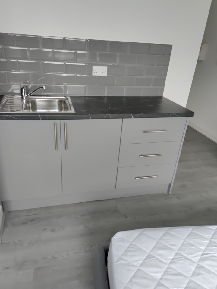 Studio Flat, Inventure House, DE1 photo 3