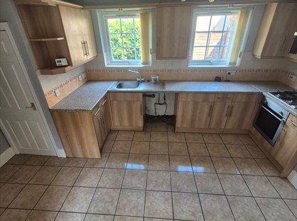 1 Bed Flat, Moorgate, DN22