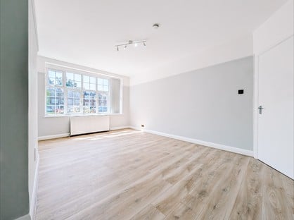 2 Bed Flat, Wynash Gardens, SM5