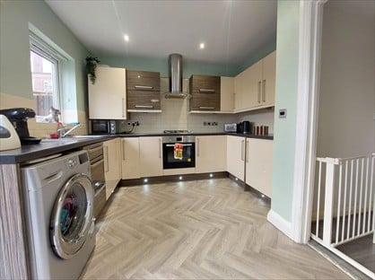 3 Bed Terraced House, Buckley Street, OL10