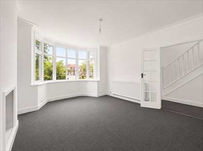 3 Bed Detached House, Whitton Road, TW2