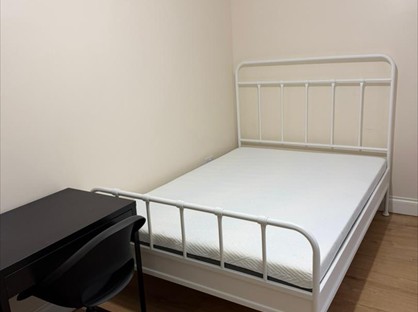 Room in a Shared House, Sibthorpe  Road, SE12