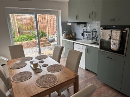 2 Bed End Terrace, Brownlow Crescent, LE13