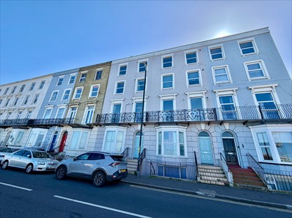 1 Bed Flat, Ethelbert Terrace, CT9