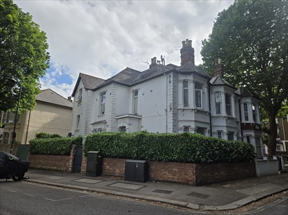 1 Bed Flat, Mansell Road, W3