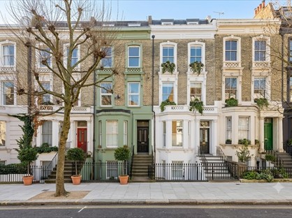 2 Bed Flat, Ladbroke Grove, W10