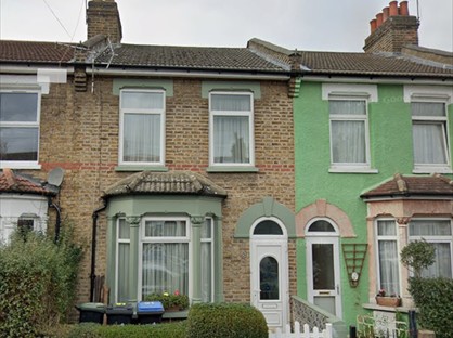 Studio Flat, Felixstowe Road, N9