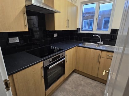 2 Bed Flat, Shenley Road, WD6