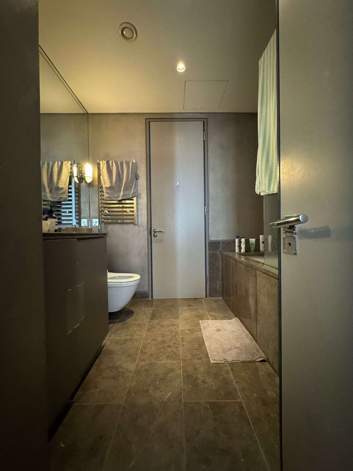 1 Bed Flat, Berners St, W1T, N1 7GU photo 2