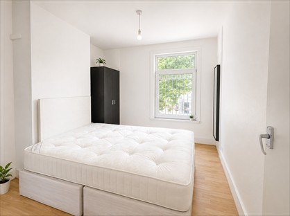1 Bed Flat, Brighton Road, CR2