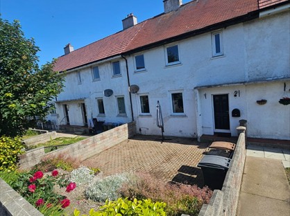3 Bed Terraced House, Cummings Park Crescent, AB16