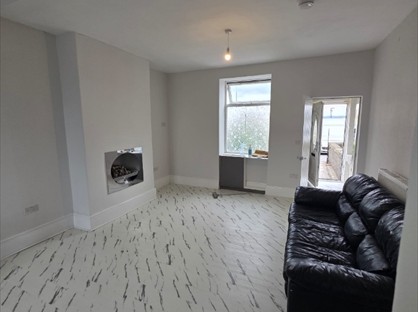 4 bed room for rent in Room in a Shared House, College Terrace, HX1