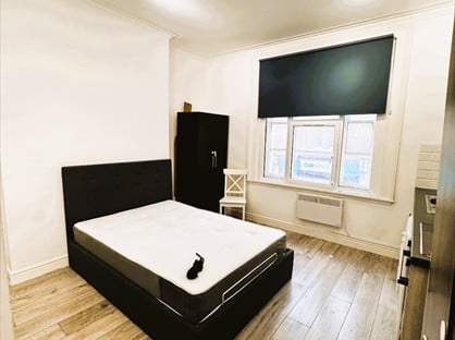 Studio Flat, High St, CR0