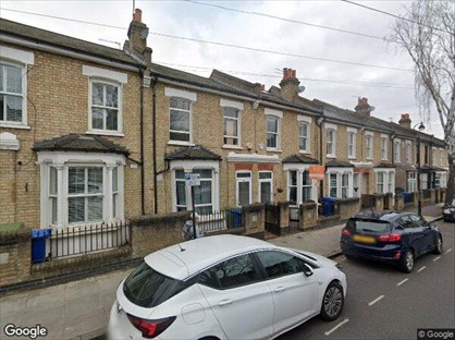 3 Bed Terraced House, Waghorn St, SE15