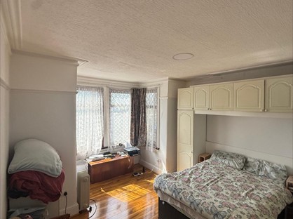 Room in a Shared House, Beaufort Gardens, IG1