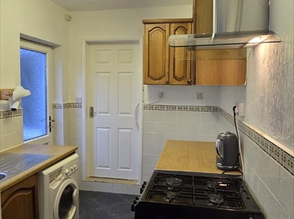3 Bed Terraced House, Orchard St, PE2
