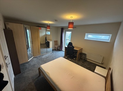 Room in a Shared House, Circus Drive, CB4