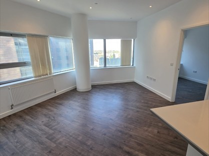 2 Bed Flat, Delta Point, CR0