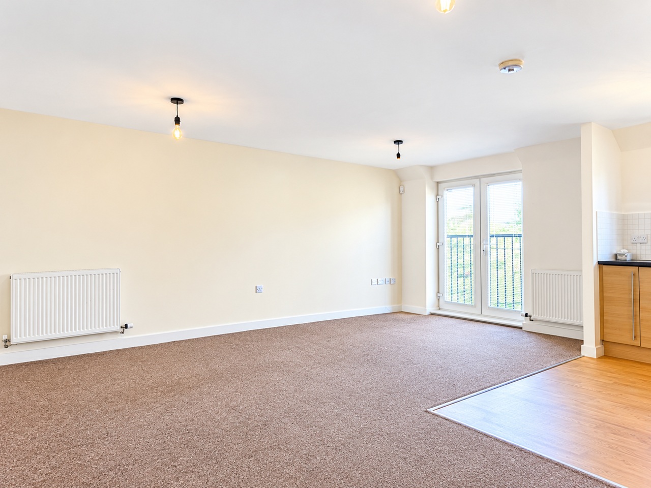 2 Bed Detached House, Stackyard Close, LE3 photo 5