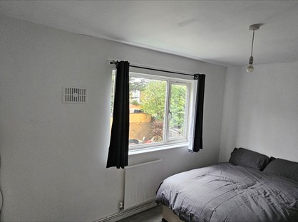 Room in a Shared House, Challice Way, SW2