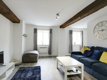 2 Bed Flat, Eastgate, LN11