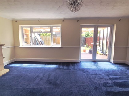3 Bed Terraced House, Christchurch Drive, GU17