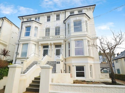 2 Bed Flat, Stockleigh Road, TN38