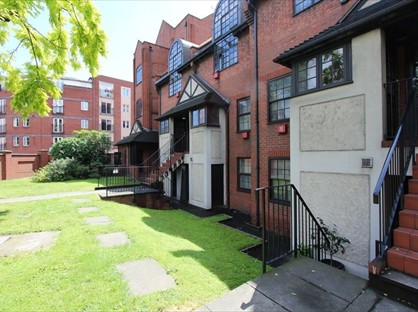 Room in a Shared House, Aldgate Limehouse Station, E14