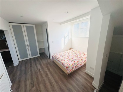 Room in a Shared Flat, Hanover Road, NW10