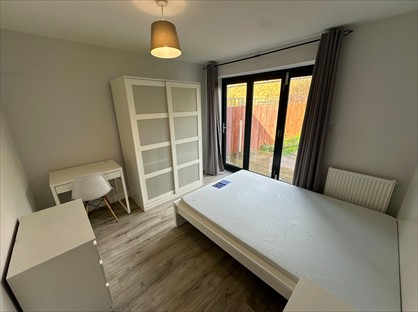 Room in a Shared Flat, Park Avenue North, NW10