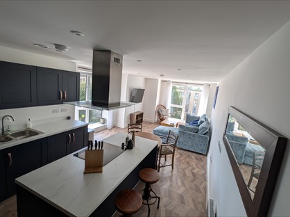 2 Bed Penthouse, Mulberry Way, BA2