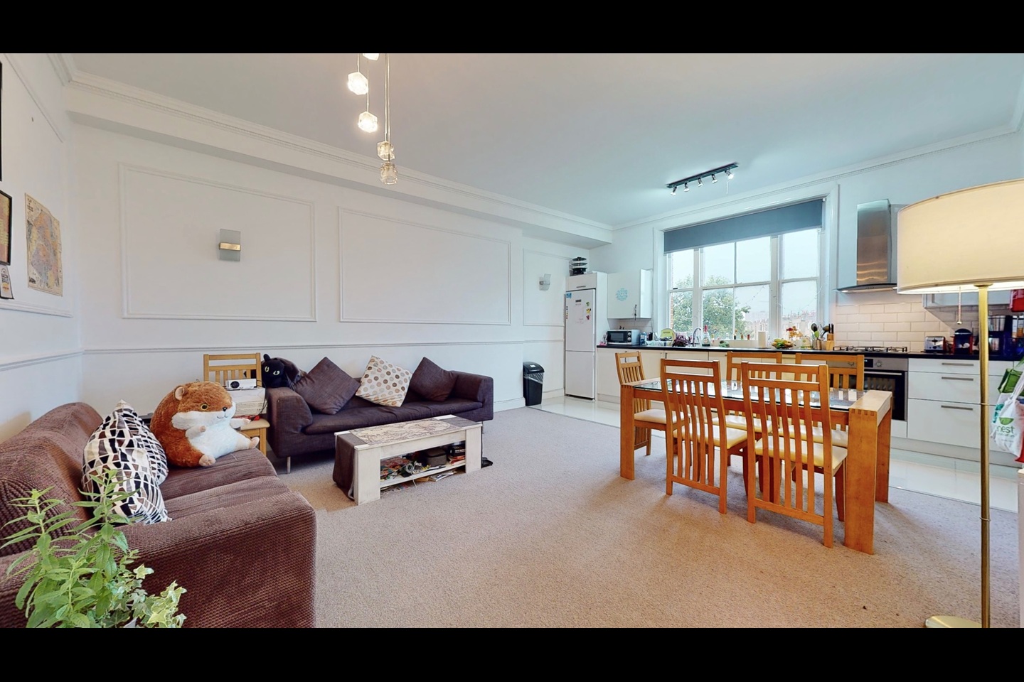 3 Bed Flat, Sutherland Avenue, W9 photo 2