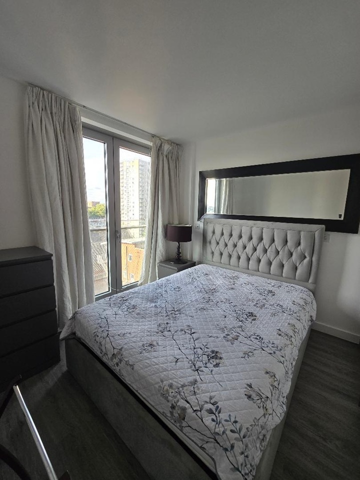 2 Bed Flat, One Osnaburgh Street, NW1, N1 7GU